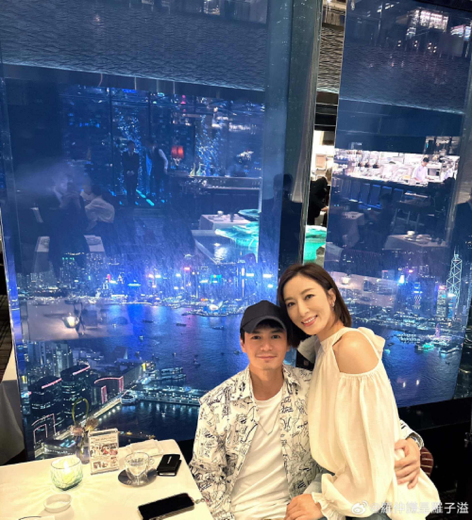 TVB视后与老公庆祝结婚七周年！二人故地重游，晒多张亲密照__TVB视后与老公庆祝结婚七周年！二人故地重游，晒多张亲密照